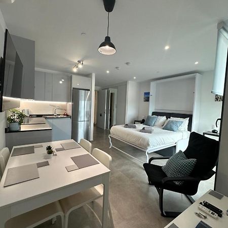 E1 Apartment High Level Sea View Gibraltar Eksteriør bilde