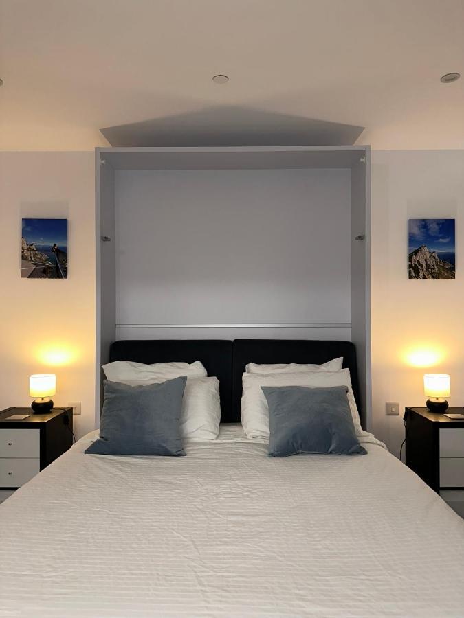 E1 Apartment High Level Sea View Gibraltar Eksteriør bilde